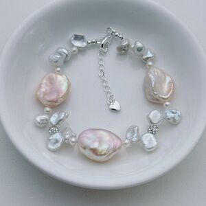 B248 Handmade Flower Petal Baroque Pearl Bracelet